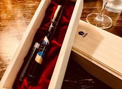 Namiki Fuji and Boat - Heiwa Maki-e Nippon Art 14K Nib Width M