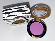 M.A.C Eye Shadow VIBRANT GRAPE NIB