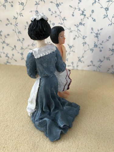 Dolls House Maid Drying Girl/Child Resin Figure Modern Style 1:12 Scale - Picture 3 of 5