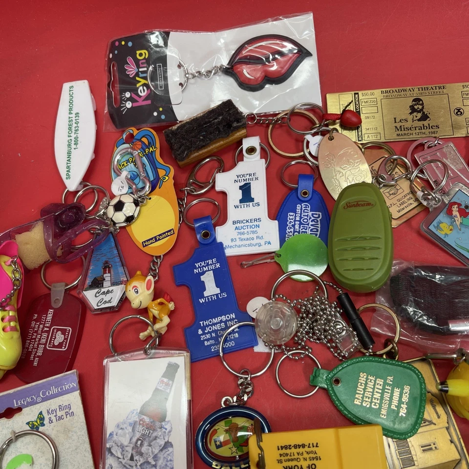 Enorme Lote Llaveros Llaveros Mochila Dijes Cartera Bolso Colgantes. #8 Foto 2 de 4