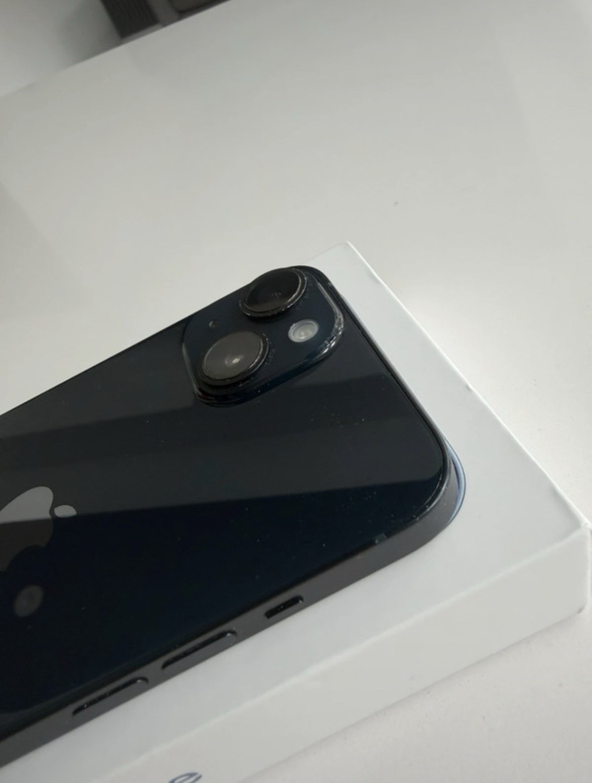 Genuine iPhone 14 256GB Unlocked Excellent Condition With Box