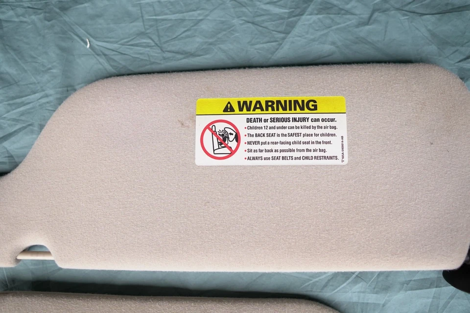 Parasol Ford Windstar 1999-2003 - par OEM Foto 3 de 4