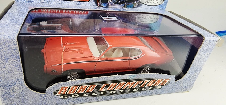 Road Champions 1999 escala 1:43 diecast * '69 Pontiac GTO * con soporte de estuche en caja Foto 3 de 4