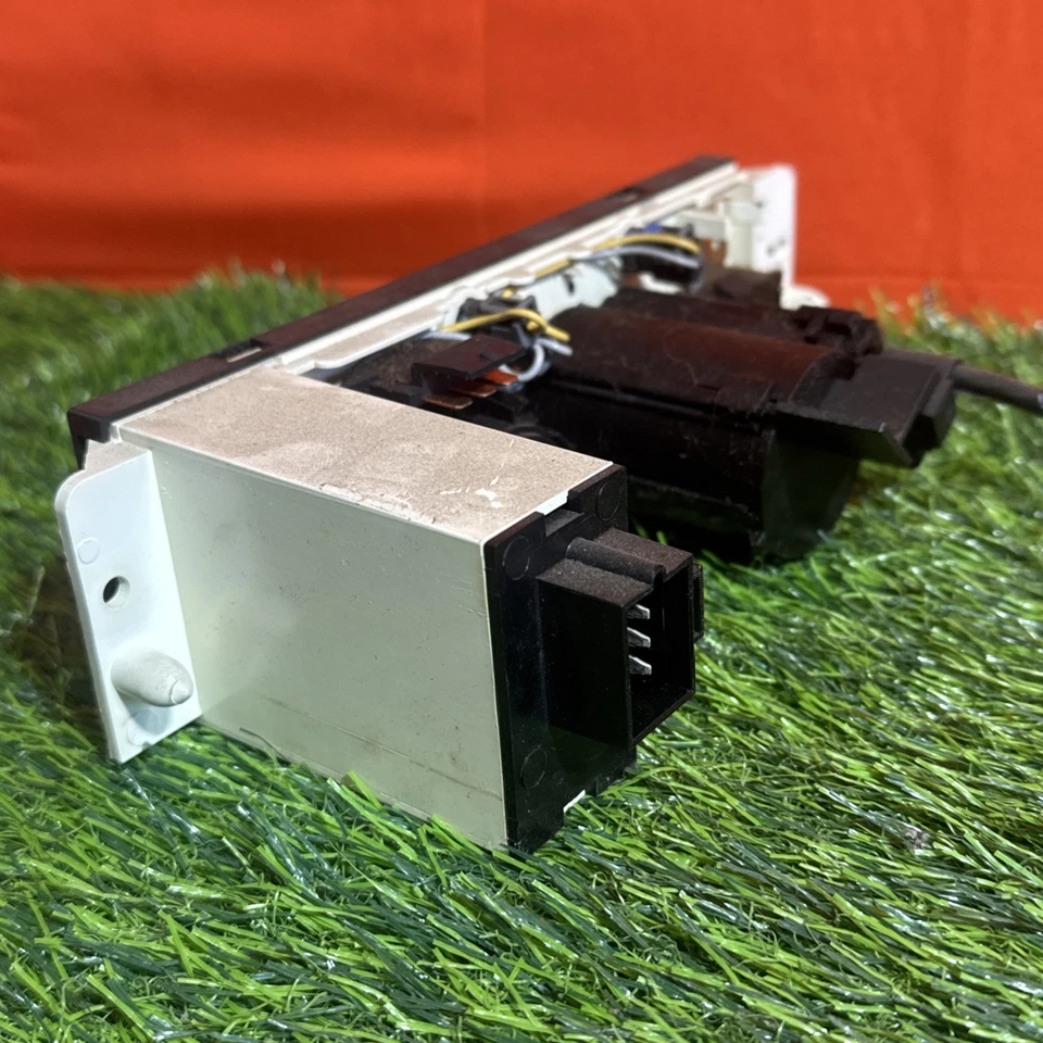 Chevrolet Cavalier 2000-2005 interruptor de control de temperatura de calor PN 52497504 Foto 4 de 4