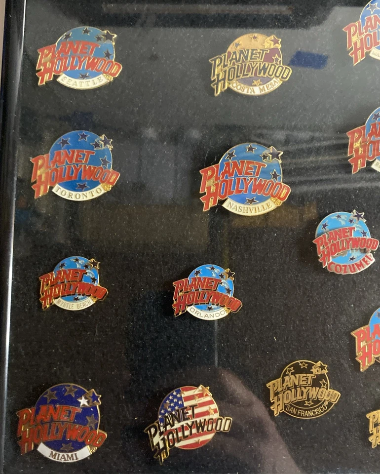 Planet Hollywood 带框城市徽章 30 件套 — 第 3/4 张图片