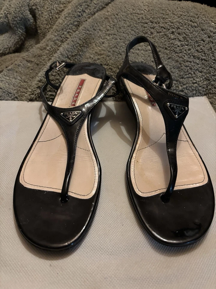 PRADA Black Patent Leather Wedge Thong Sandals with Adjustable Strap Size 39.5 - Image 2 of 4