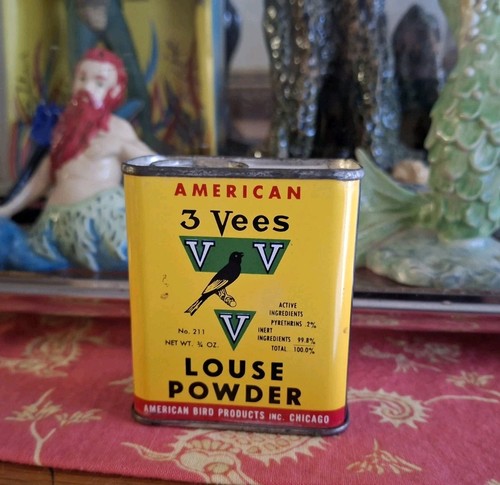 Vintage Old Aquarium Pet - 3 Vee's Beautiful Bird Louse Powder Tin Can, Not Food