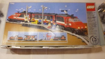 LEGO Trains: High-Speed City Express Passenger Train Set (7745) komplett -Karton