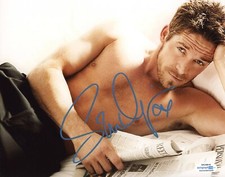 Sean Maguire Once Upon A Time Autographed Signed 8x10 Photo ACOA #2