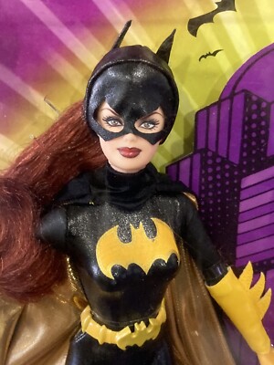DC Universe Batgirl Barbie Collector Doll L9630 Pink Label DC Universe Batgirl Barbie Collector Doll L9630 Pink Label
