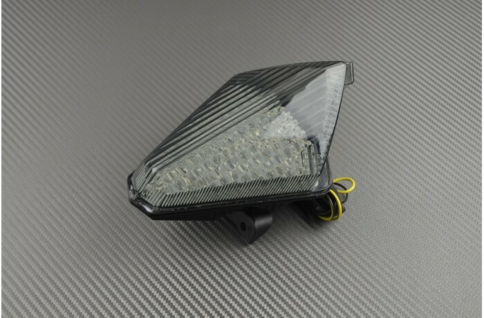 Feu LED TMAX 530 teinté noir à clignotants intégrés haute visibilité - 2