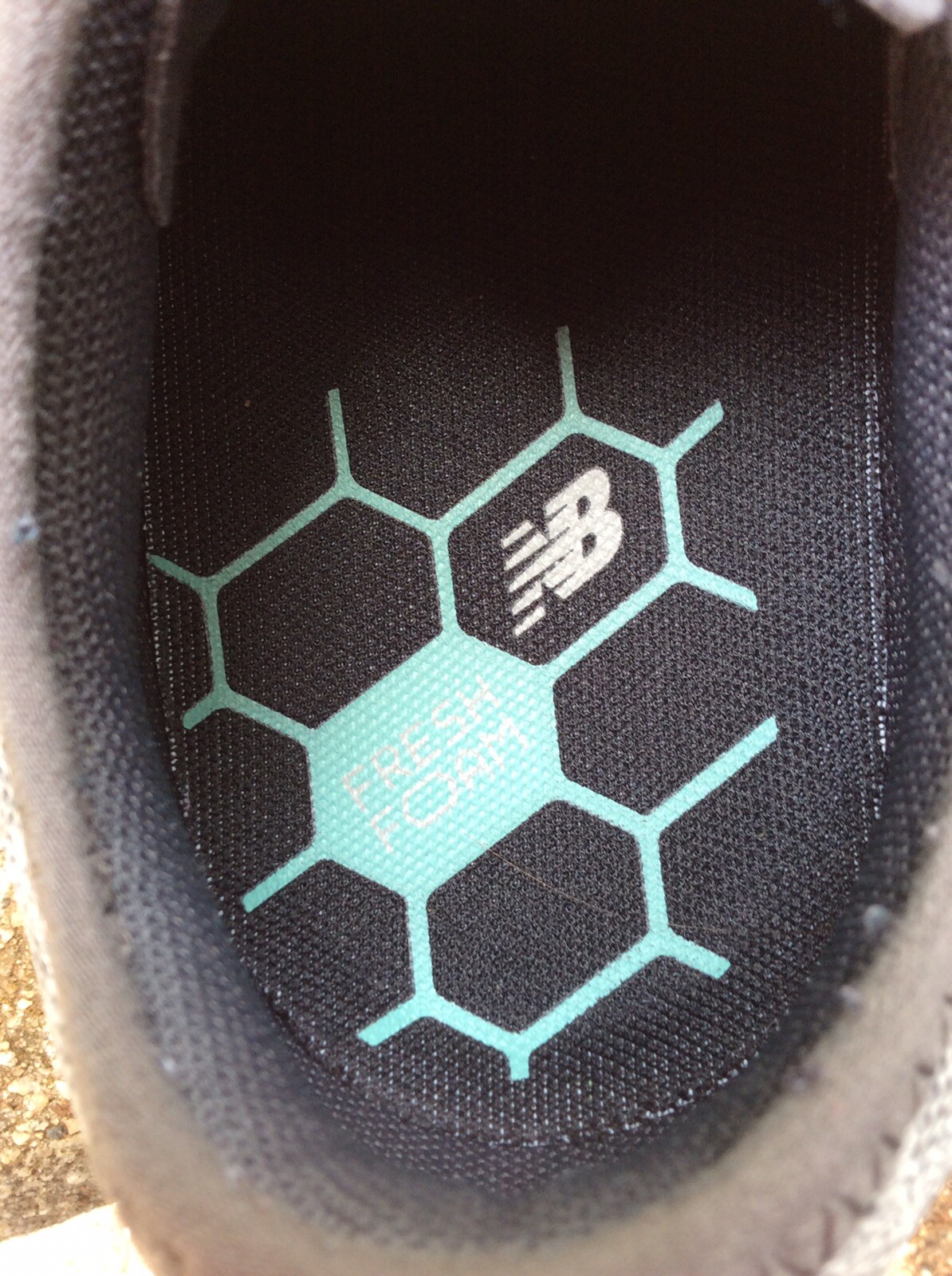 New Balance Trail Running Athletic Shoe Size 8 Gem