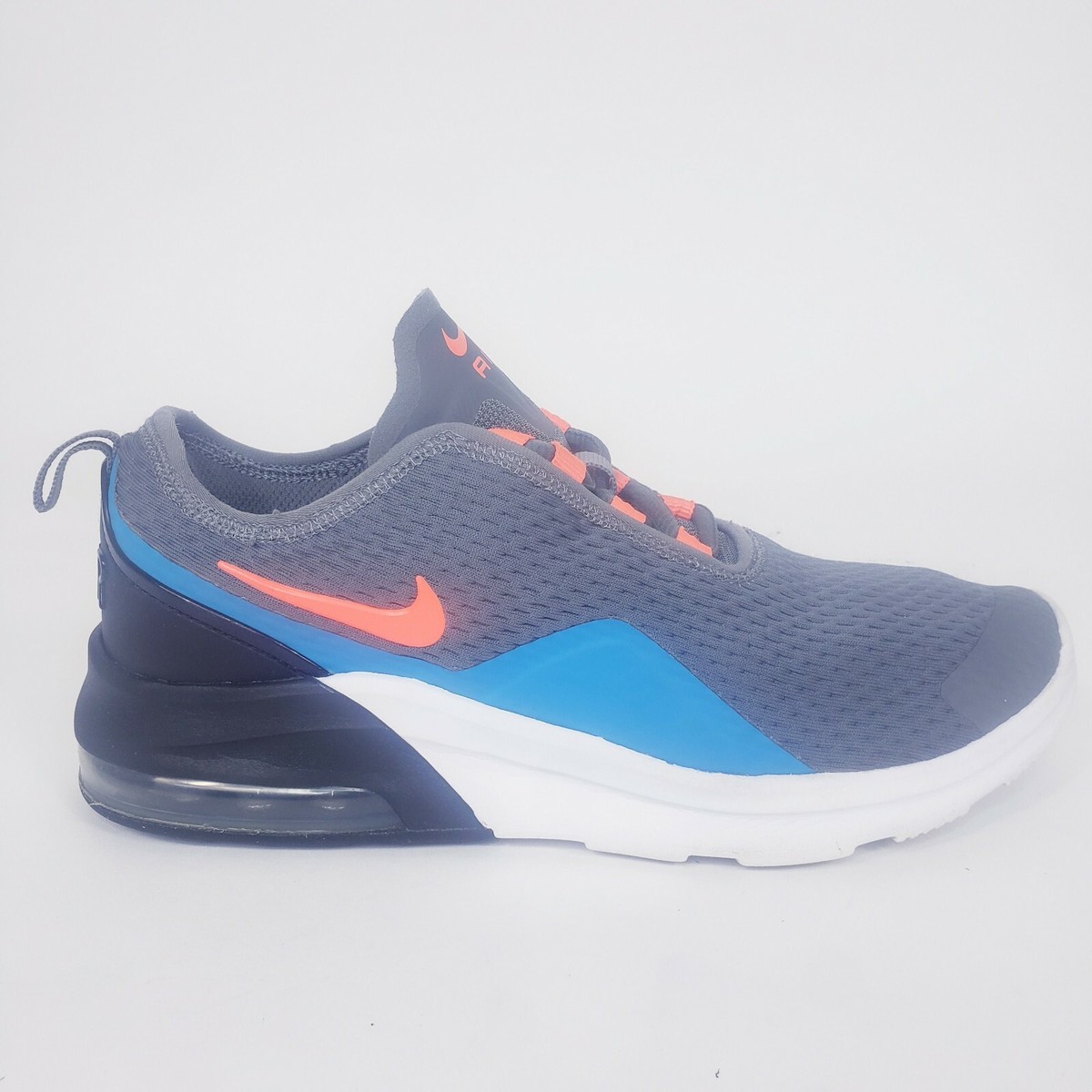 Nike Air Max Motion Youth Size Women's Size AQ2741-014