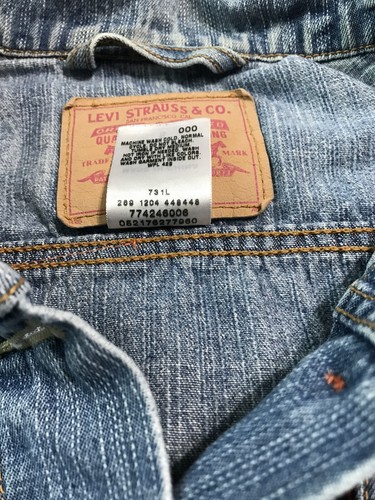 Levi Strauss Women's Size Small Retro Vintage Look Jean Jacket California Patch - Picture 5 of 10