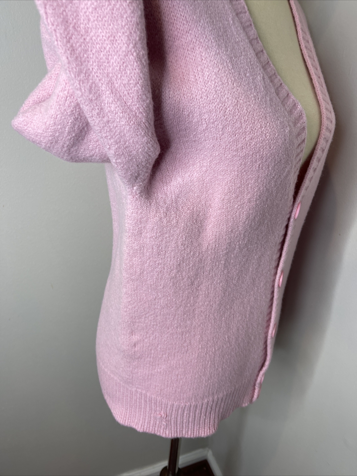 Sheep Inc Bubblegum Pink 100 Merino Wool Cardigan Thick Knit Sweater 2 Sheep inc bubblegum pink 100 merino wool cardigan thick knit sweater 2