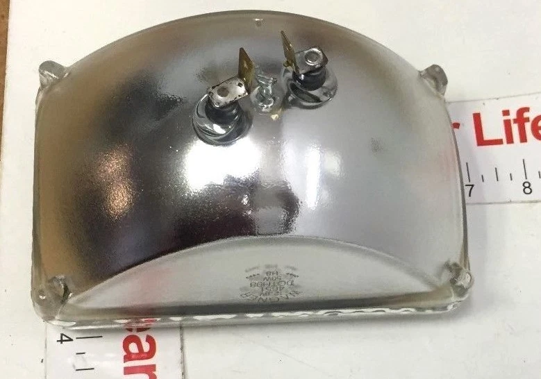 WAGNER 4651 FAROL DE FEIXE SELADO 6 7/8"" X 4"" - Imagem 2 de 2