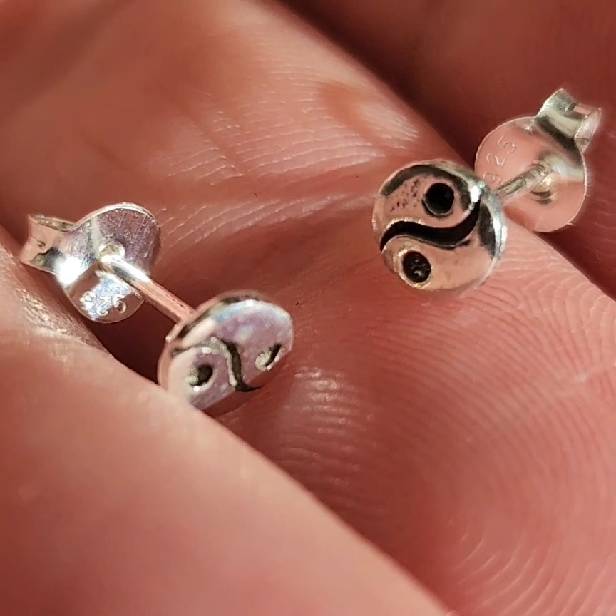 Yin Yang Stud Earrings Unisex Universal Harmony 925 Sterling