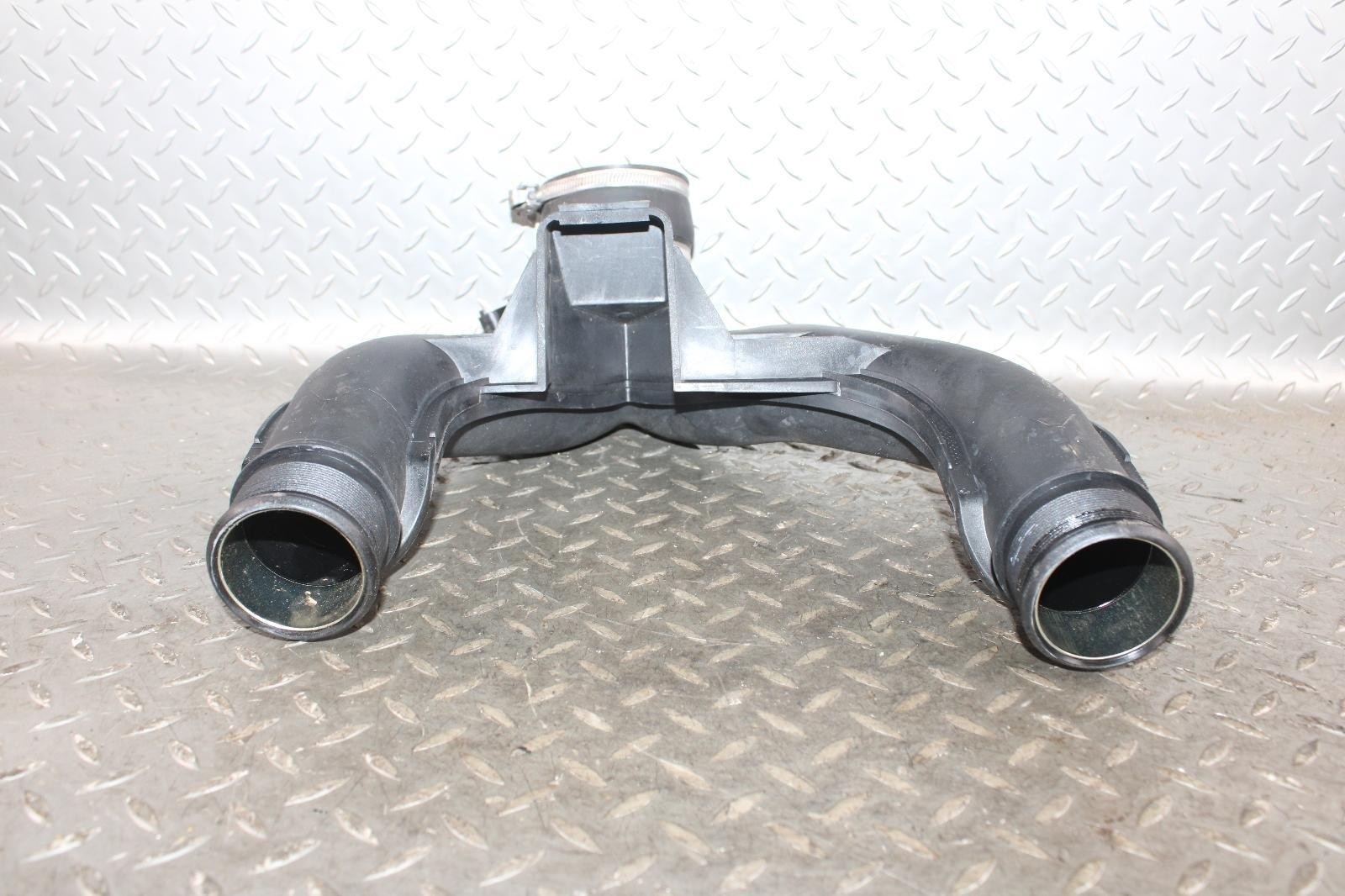 Maserati Ghibli 2014-2017 Air intake pipe