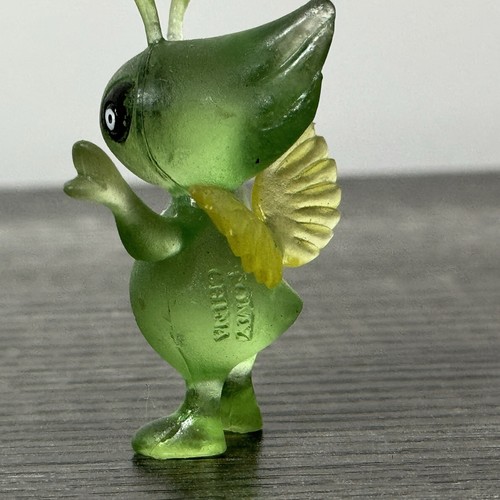 TOMY Vintage 1999 Nintendo Pokemon Celebi Clear PVC Figure - Picture 8 of 8