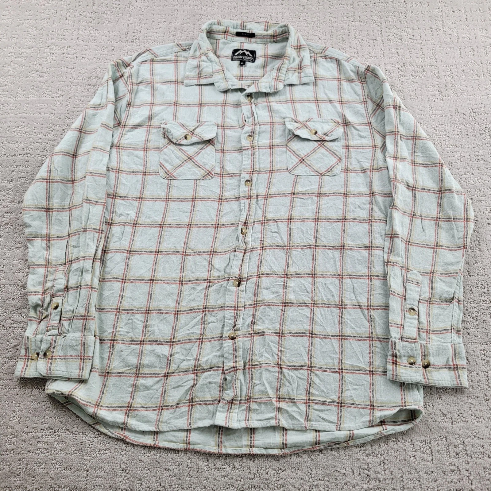 Massive Outdoor Shirt Mens XL Green Plaid Flannel Button Up Long Sleeve Casual