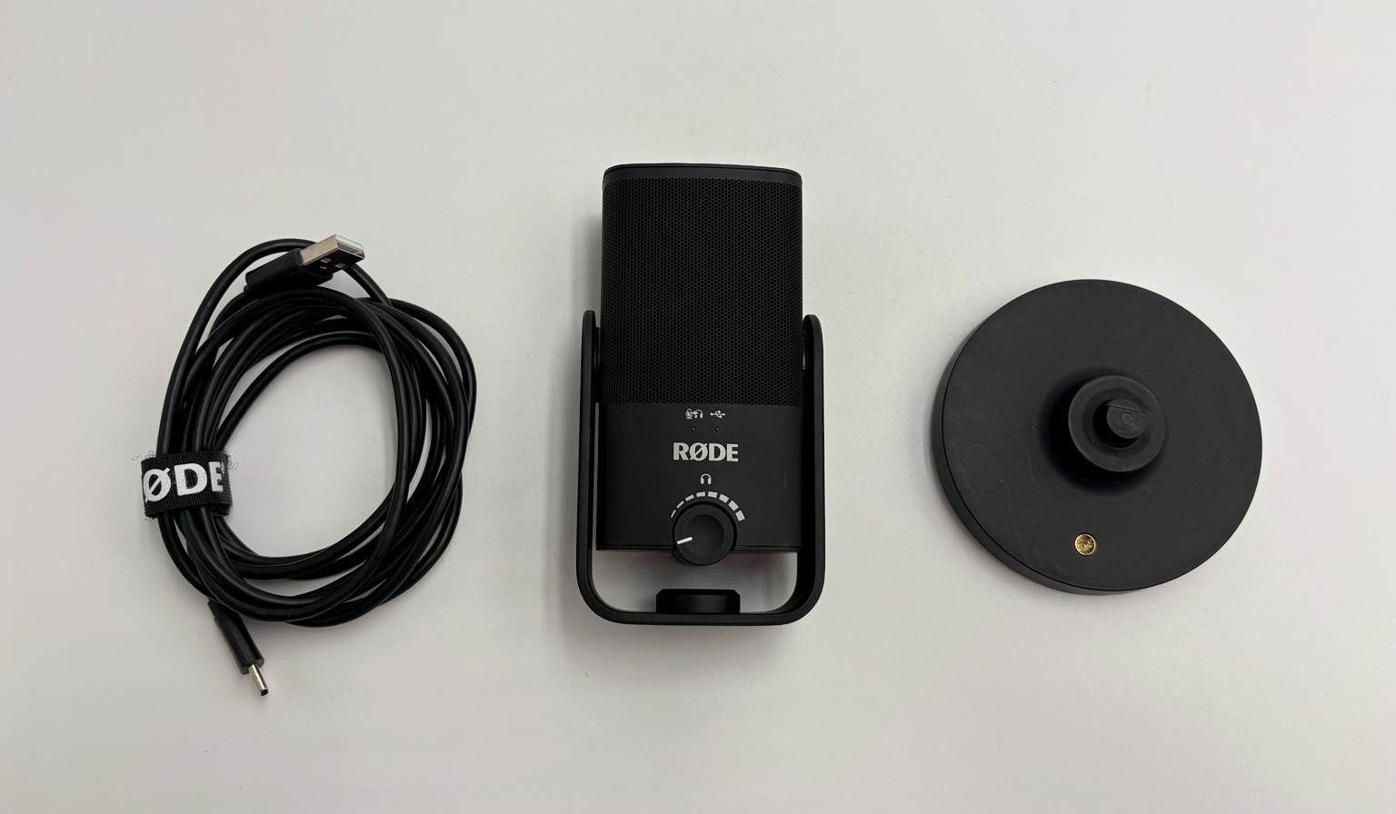 RØDE NT-USB Mini USB Condenser Microphone w/ Magnetic Stand & Cable