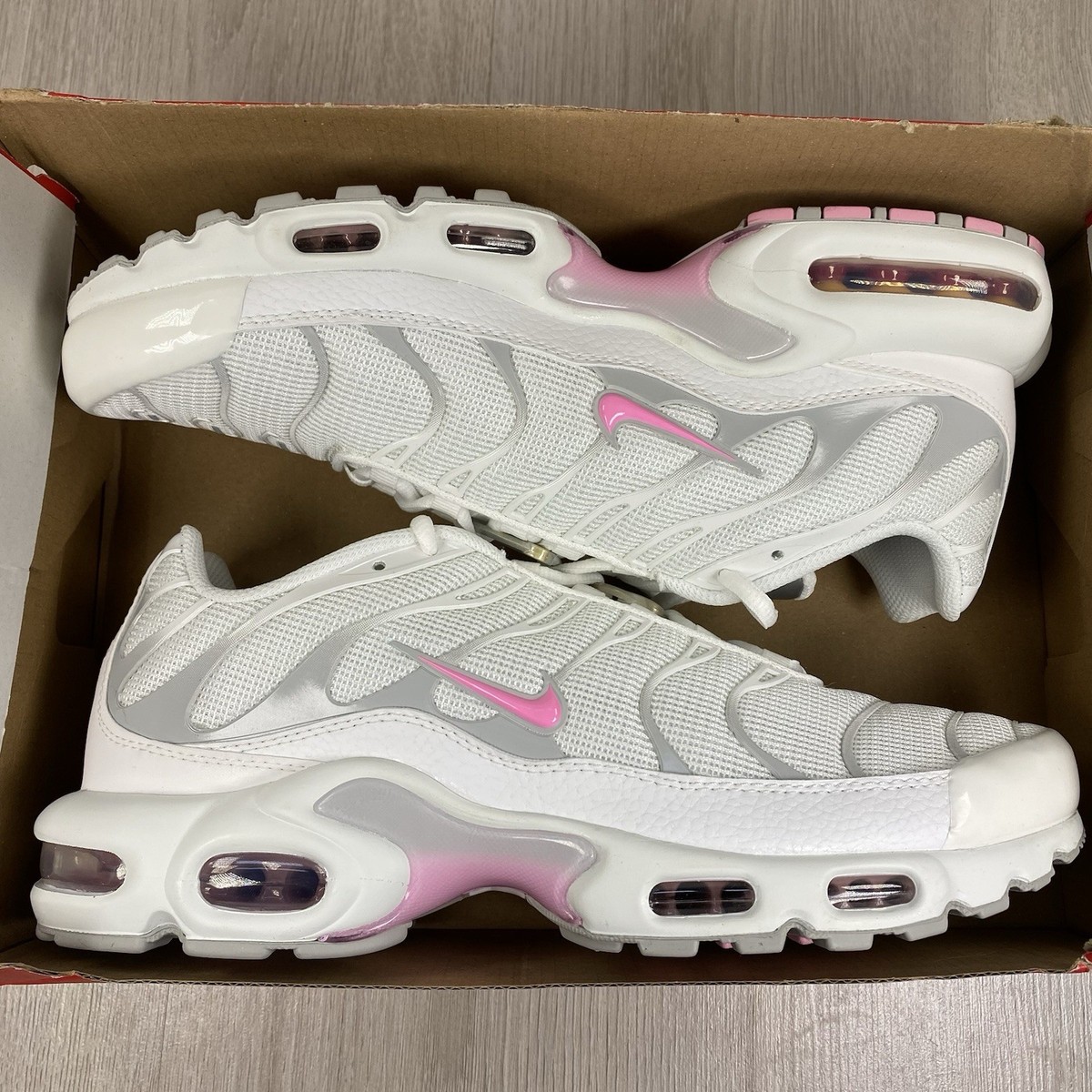 Summit White Air Max Plus White Pink Blue Nike Air Max Plus TN Summit White  Pink Rise Size US12 HF0107-100