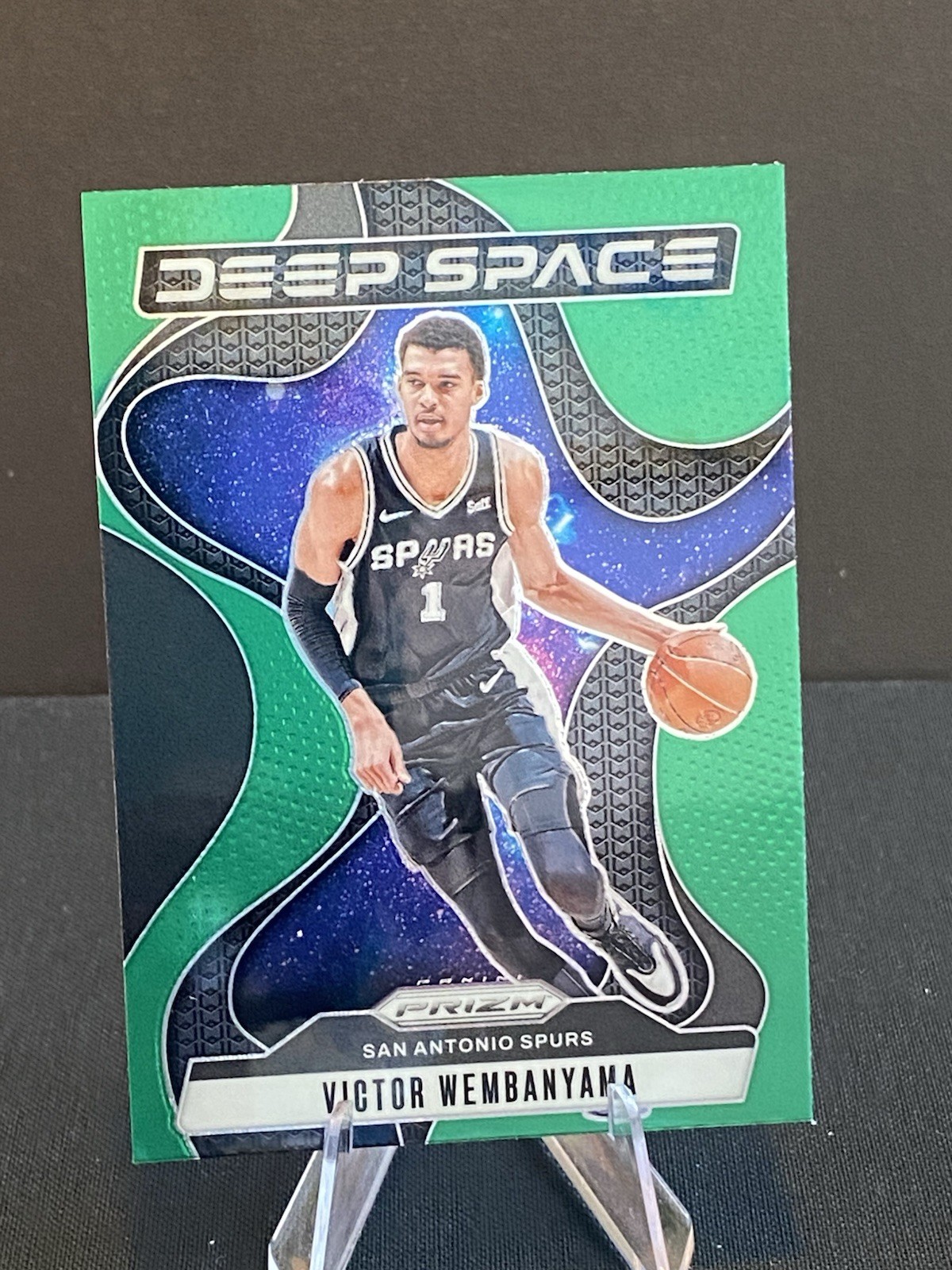 2023-24 Panini Prizm - Deep Space Victor Wembanyama #2 Green Prizm (RC)