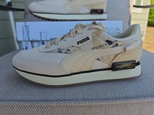 Nuevo zapato de tenis insignia PUMA para mujer talla 5 NYC Future camuflado