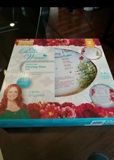 The Pioneer Woman Cheerful Rose 12-Inch Holiday Sharing Plates, Set of 2-NIB