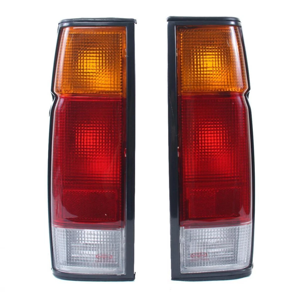 Liquidación Luces Traseras Lámpara CARCASA Ajuste Nissan Navara Cuerpo Duro D21 1986-1993 Foto 2 de 4