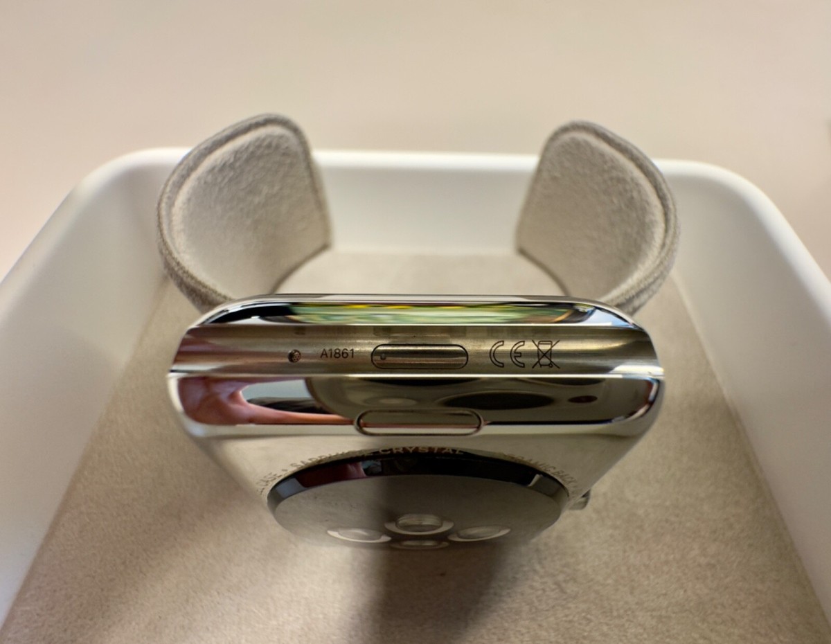 Apple Watch Hermes Series 3 (42MM GPS + Cellular) Stainless Apple Watch Hermes Series 3 (42MM GPS + Cellular) Stainless