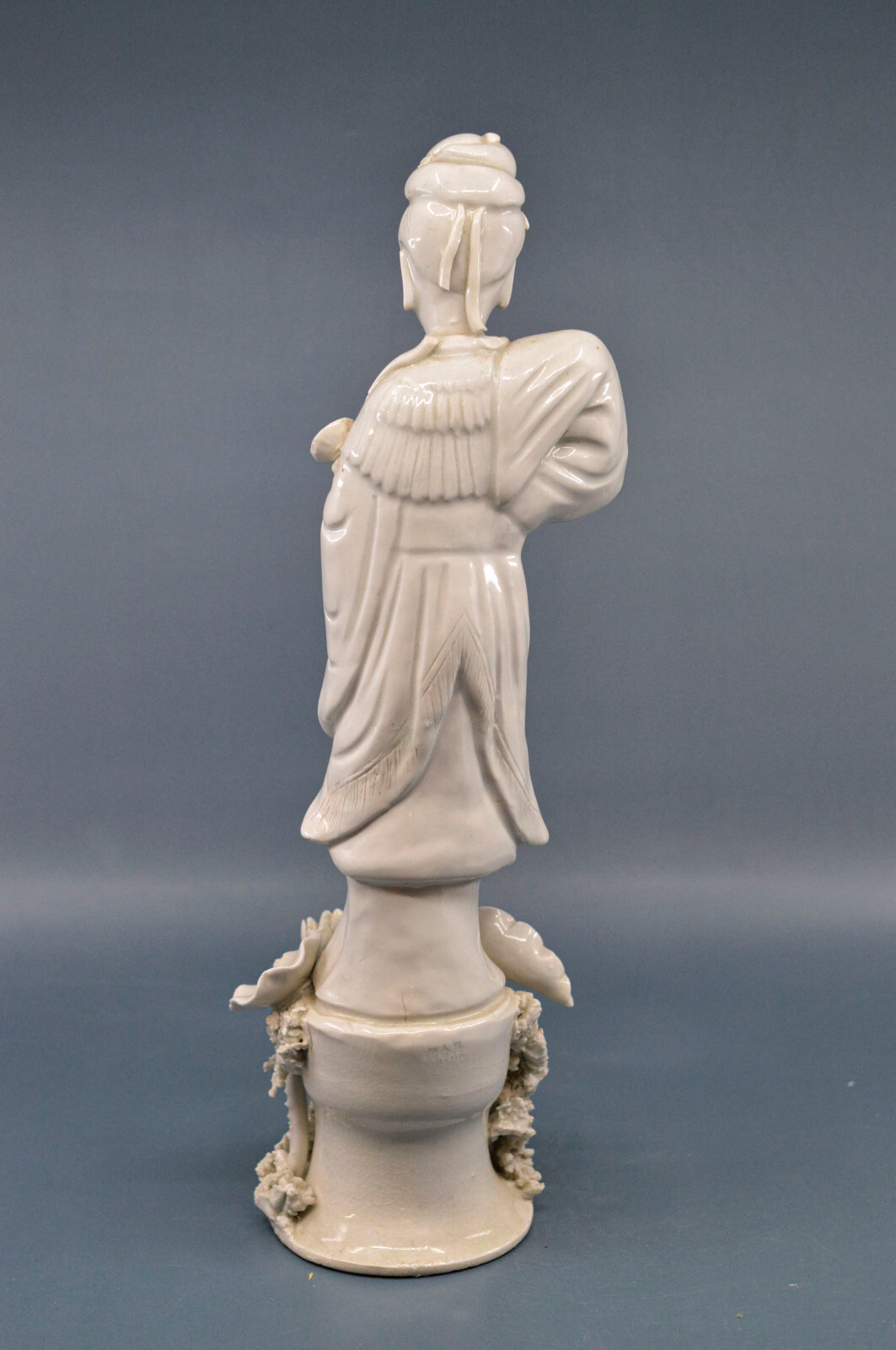 Vintage, Chinese, porcelain, figurine, 14 inches tall, damaged