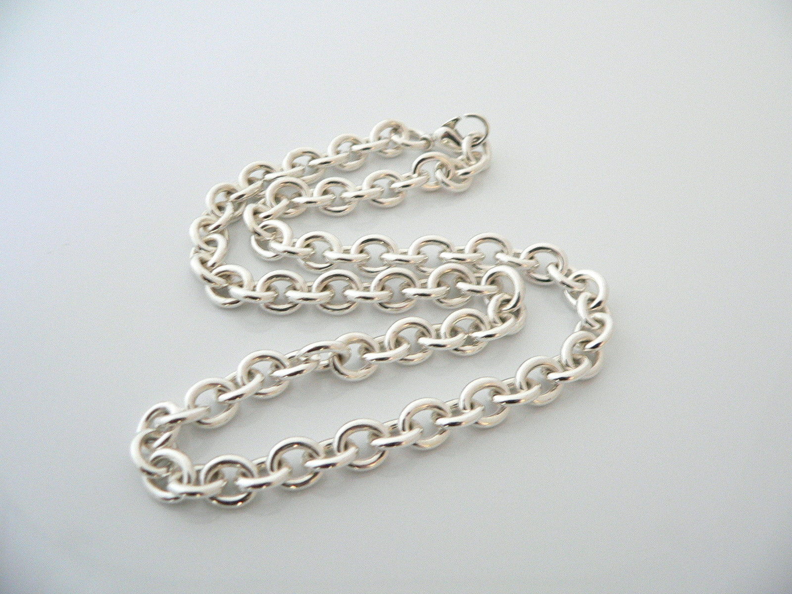 Tiffany & Co Silver Link Necklace Pendant Charm Chain Gift Love Statement Thick