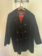 Anne Klein II Black Velvet 4 Button Petco’s With Red Satin Lining. Womens Size L