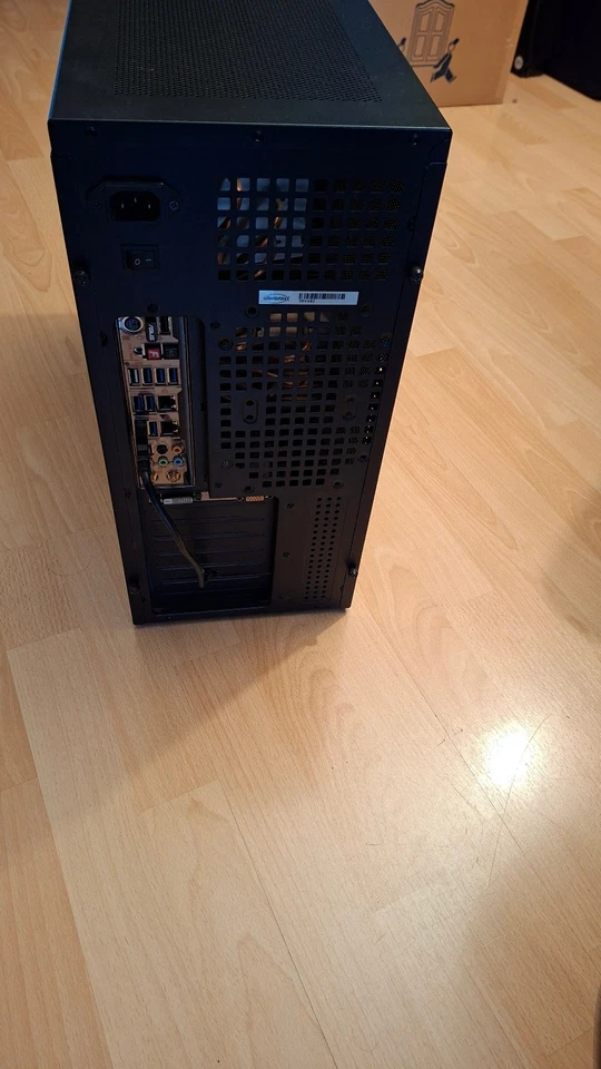 Silentmaxx PC  Intel Core I7-5930  Win 11 / 16 GB RAM / getestet / funktioniert - Bild 2 von 4