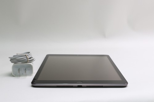 iPad 9.ª generación, 64 GB, Wi-Fi, gris espacial, MK2K3LL/A 10,2"" - Imagen 12 de 12