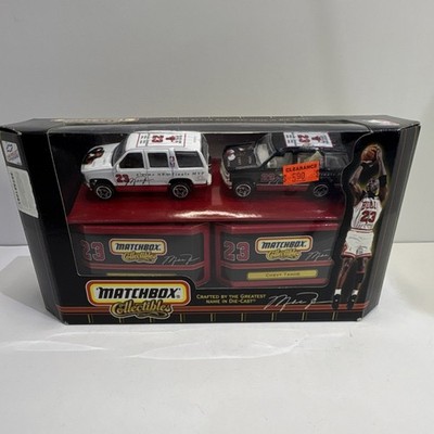 Matchbox Chevy Tahoe Chicago Bulls #23 Diecast Car Set White Black 1998