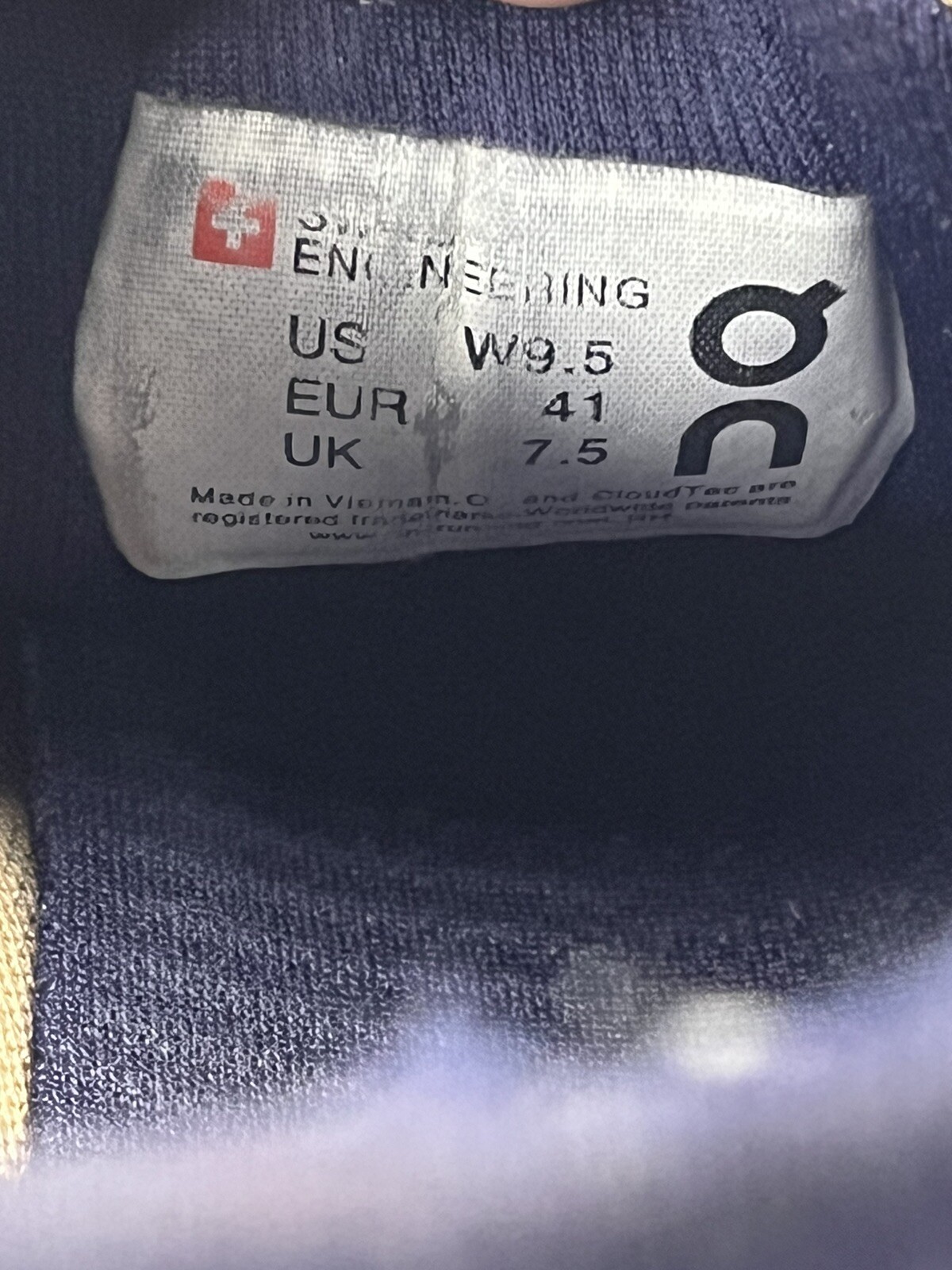 On Cloud Cloudstratus Helion Training Running Sho… - image 13