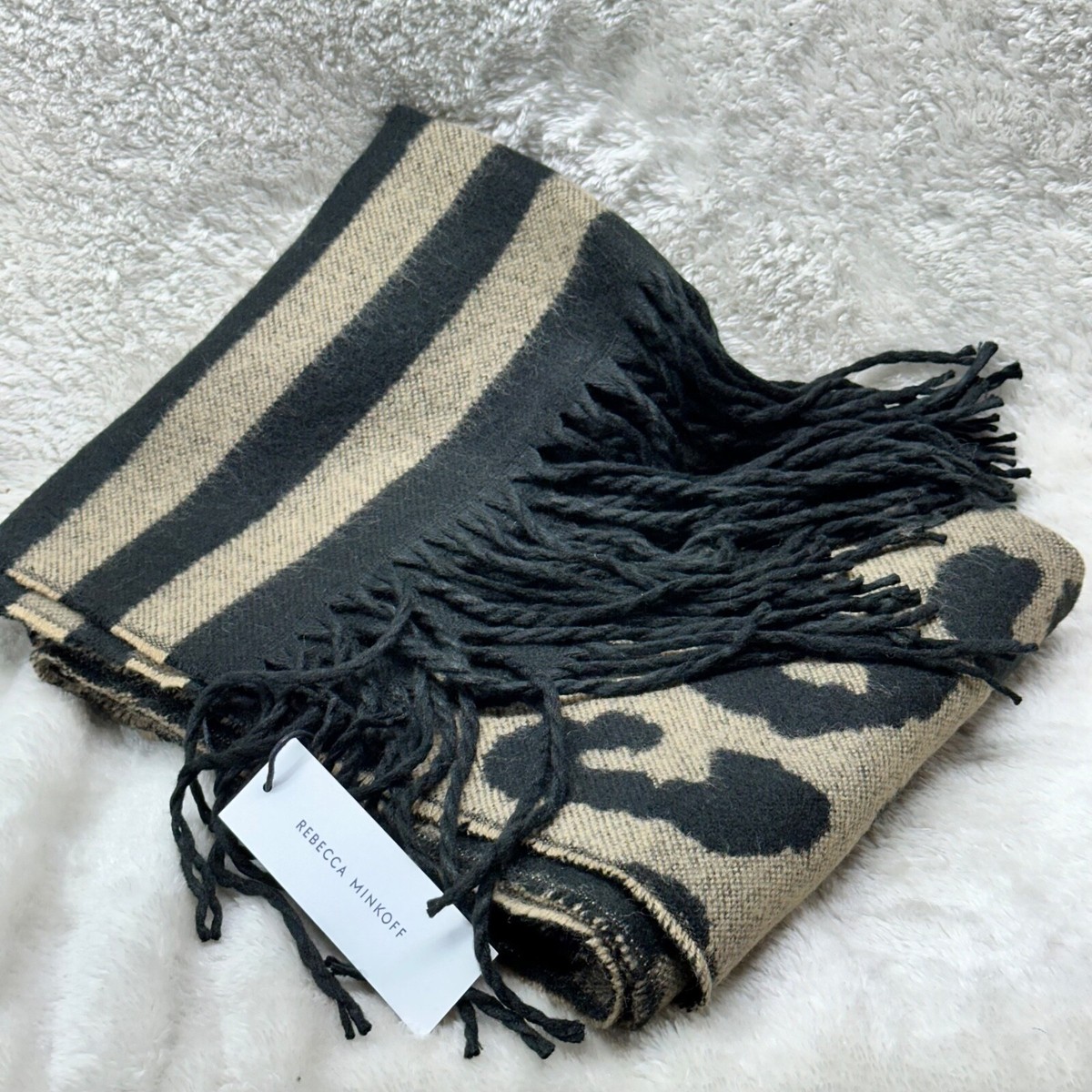 Rebecca Minkoff 　スカーフ s-l1200.jpg
