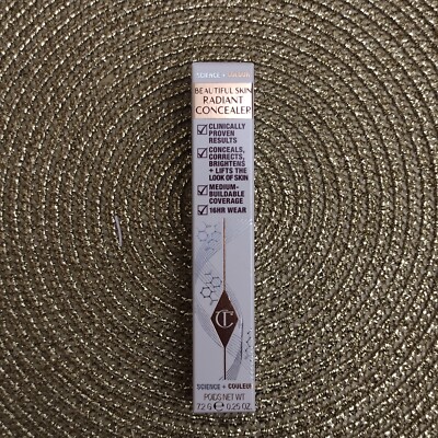 Charlotte Tilbury BEAUTIFUL SKIN RADIANT CONCEALER Farbton 17,5 DEEP