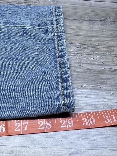 Vintage Levis 501XX Button Fly Distressed Jeans Light Wash Mens Size 32x30 Denim - Picture 17 of 17
