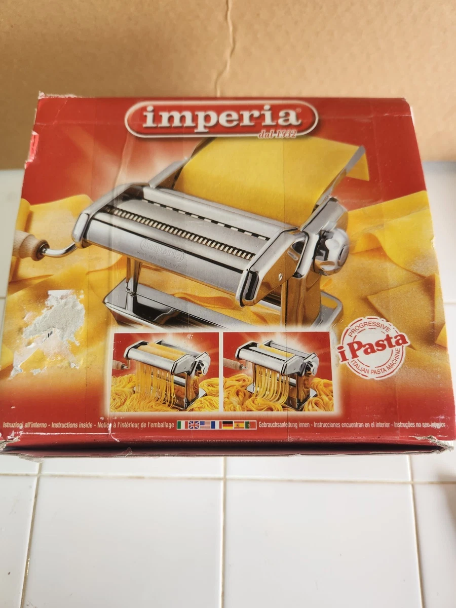 Imperia New Ipasta machine, 100% made in Italy, fresh steel pasta machine. Manual leaf cutter with crank for lasagna, tagliolini, fettuccine, chrome