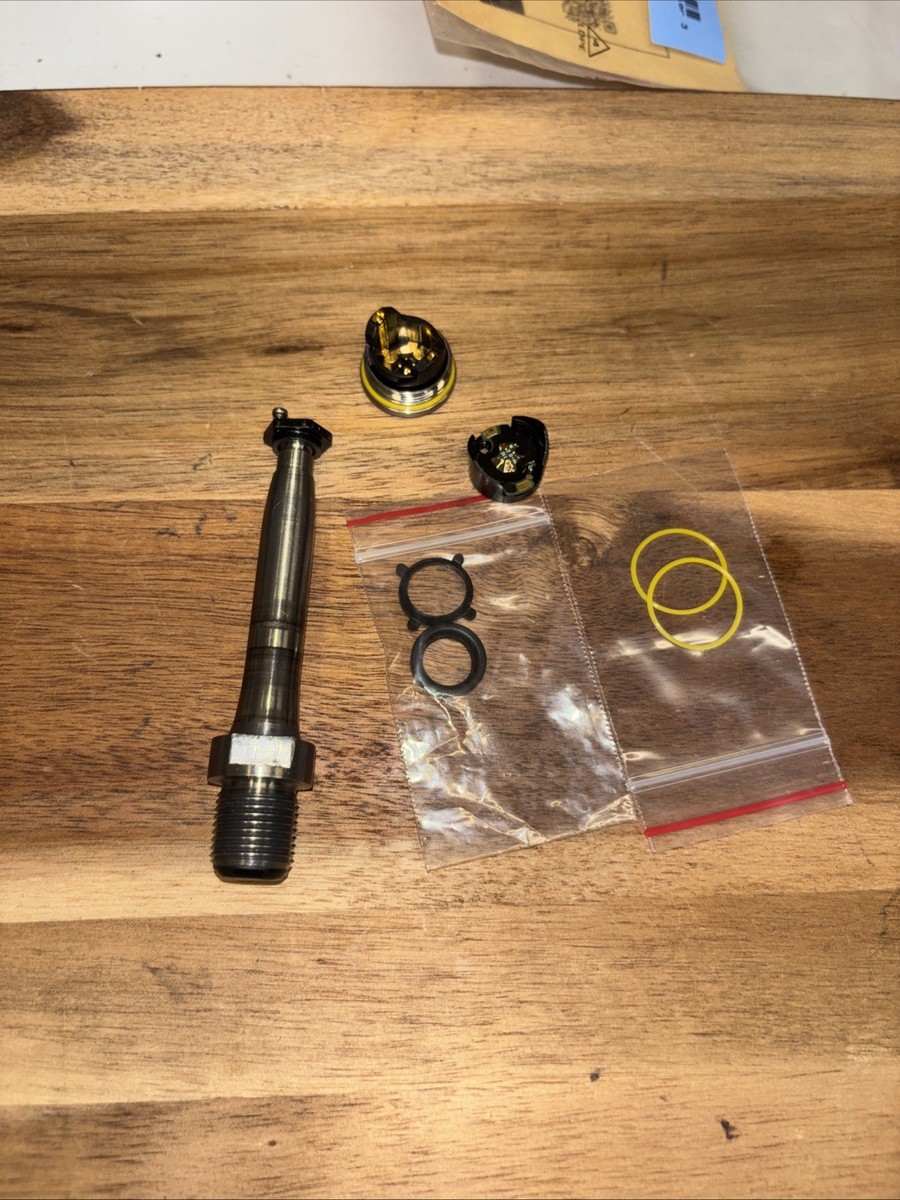 Garmin Vector 3 Right Sensing Spindle With Battery Board, Door