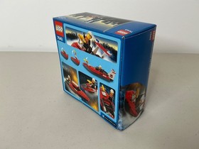 Lego World City Firefighter 7043 new sealed