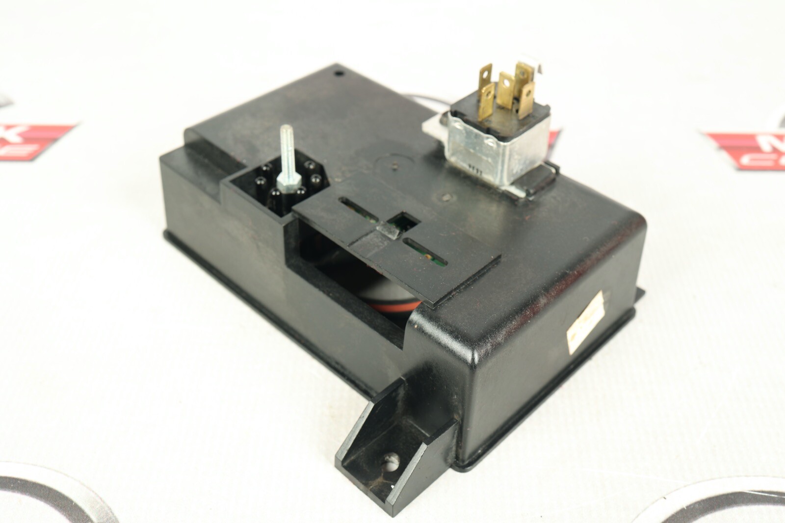 Picture 1 of 4