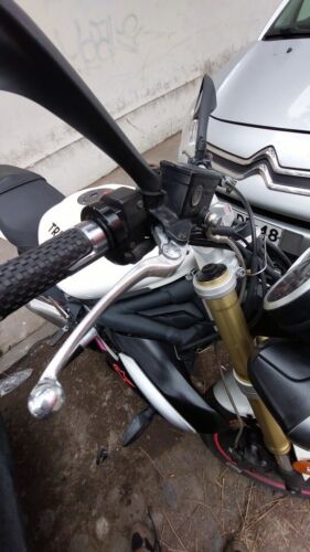 Front Brake Levers For BONNEVILLE T100/T120 TIGER 800/1050/1200 SPRINT ST/RS/GT - Picture 3 of 20
