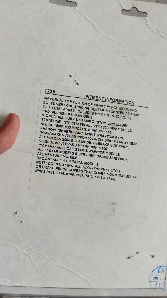 Soporte universal para bebidas Kuryakyn 1738 malla negra brillante embrague/montaje de percha de freno Foto 2 de 4