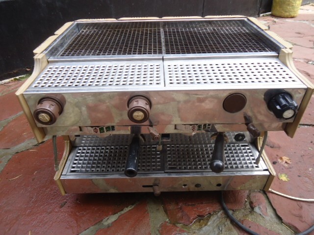 FAEMA PRESTIGE hebel 1981 Jahr! Klassische