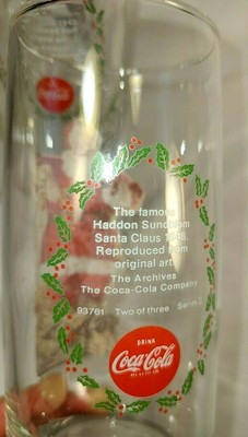 2 Vintage Christmas Santa Claus Glasses Coca-Cola Coke 12oz