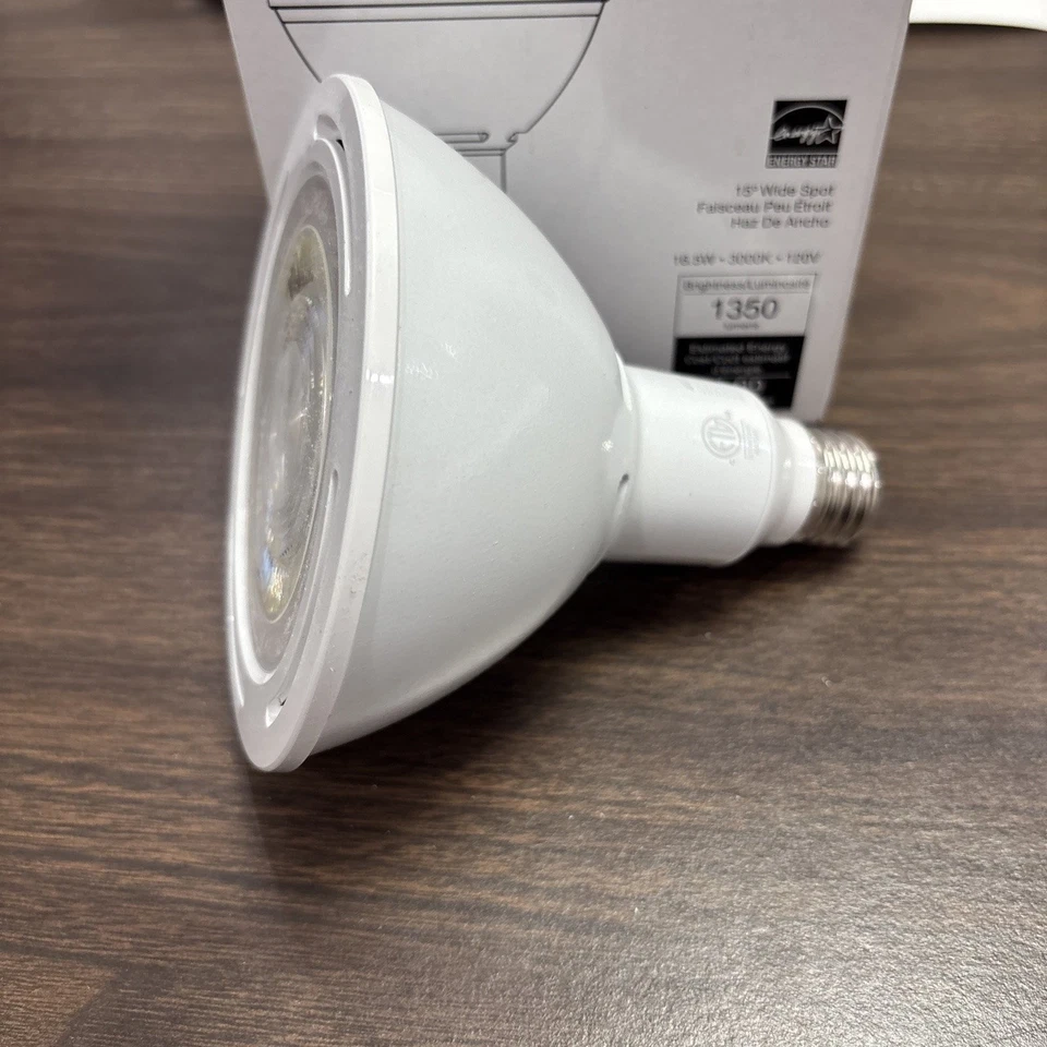 Sylvania 16W Wide Spot LED PAR38 with Medium Base-  3000K - Image 2 of 4